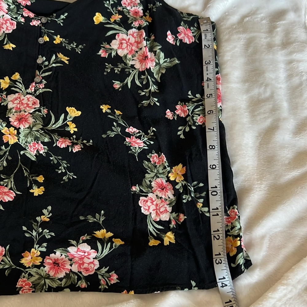 Old Navy Floral Spaghetti Tank - Picture 6 of 6